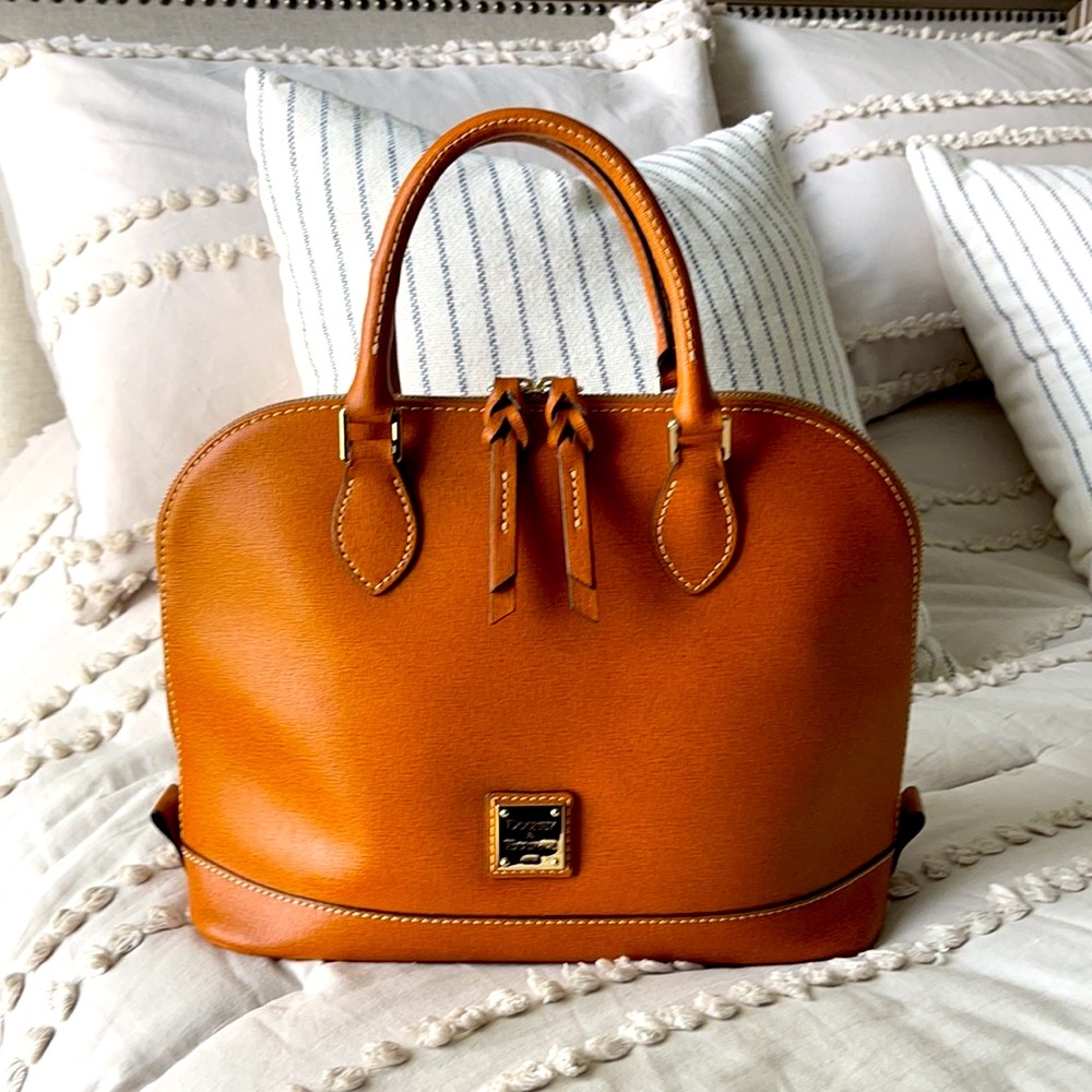 Dooney & Bourke Purse